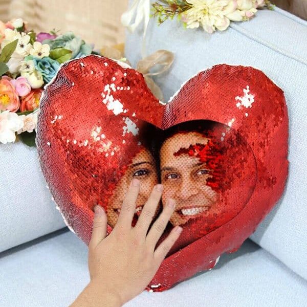 - personalizedgift.in magic-pillow-red-color-heart-shape