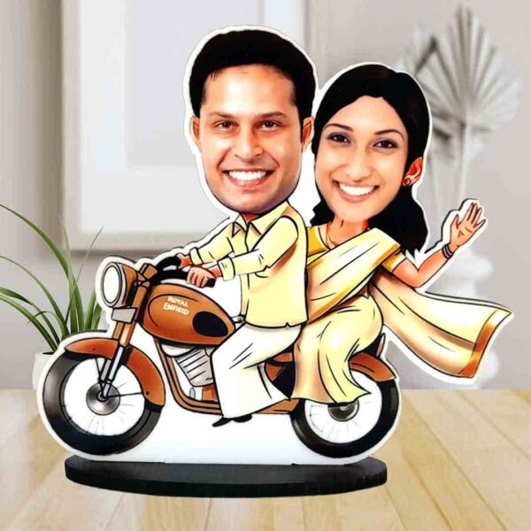 - personalizedgift.in Royal-enfield-couple-caricature-2