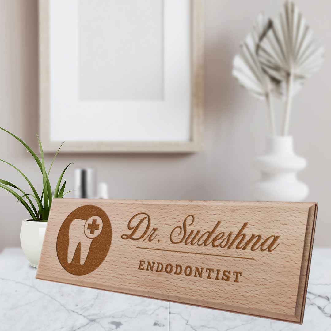 dentist-nameplate-Wood-Engarving-mockup-2-side dentist-nameplate-Wood-Engarving-mockup-2-side