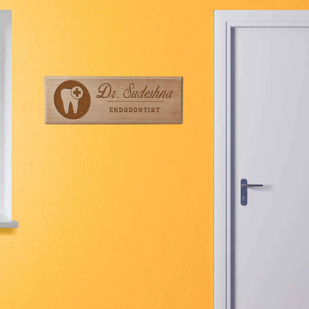 dentist-nameplate-Wood-Engarving-mockup-2-wall dentist-nameplate-Wood-Engarving-mockup-2-wall