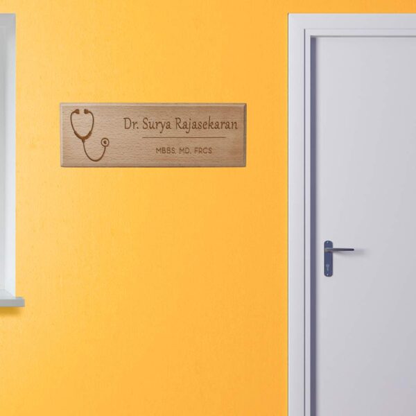 doctor-nameplate-Wood-Engarving-mockup-2-WALL