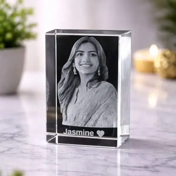 - personalizedgift.in 3D Crystal Photo Gifts